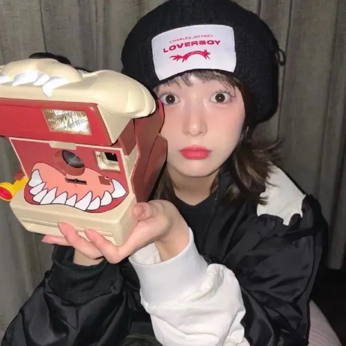 缺席